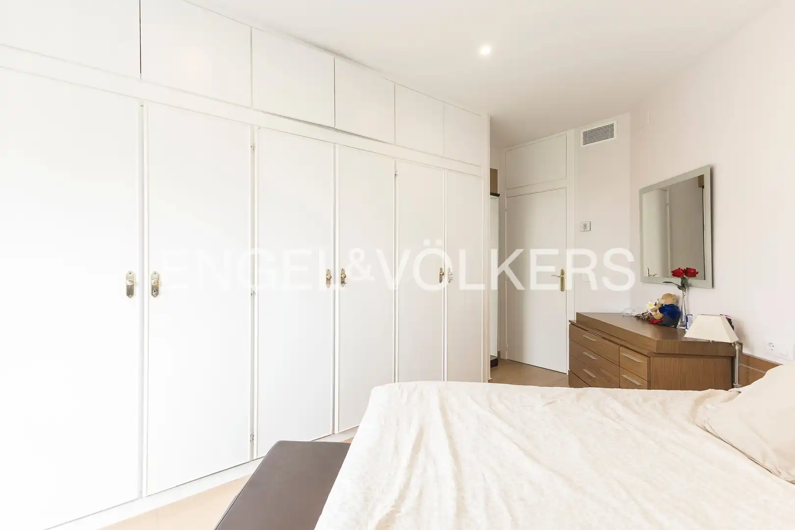 Schlafzimmer von Wohnung zur Miete in Barcelona mit Heizung, Balkon und Haustiere erlaubt
