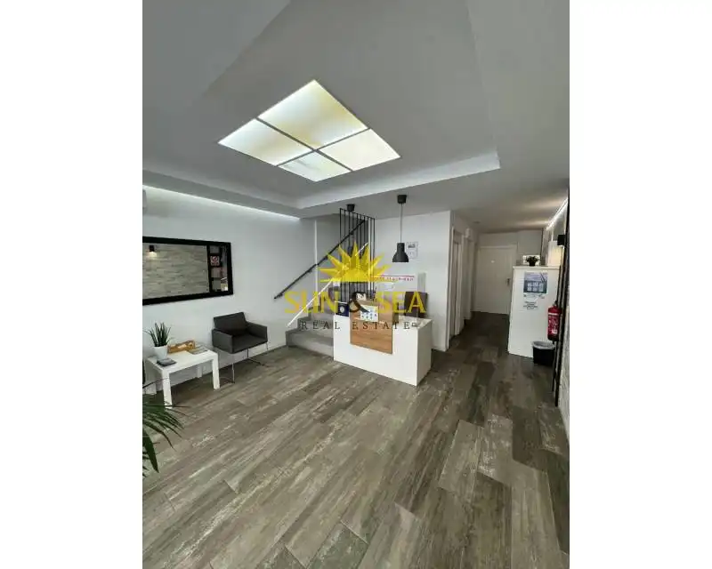 Edificio en venta en Santa Pola