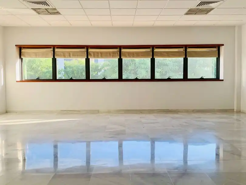 Office for rent in Dos Hermanas
