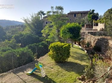 Maison rustique avec piscine à vendre à ma-2123 2