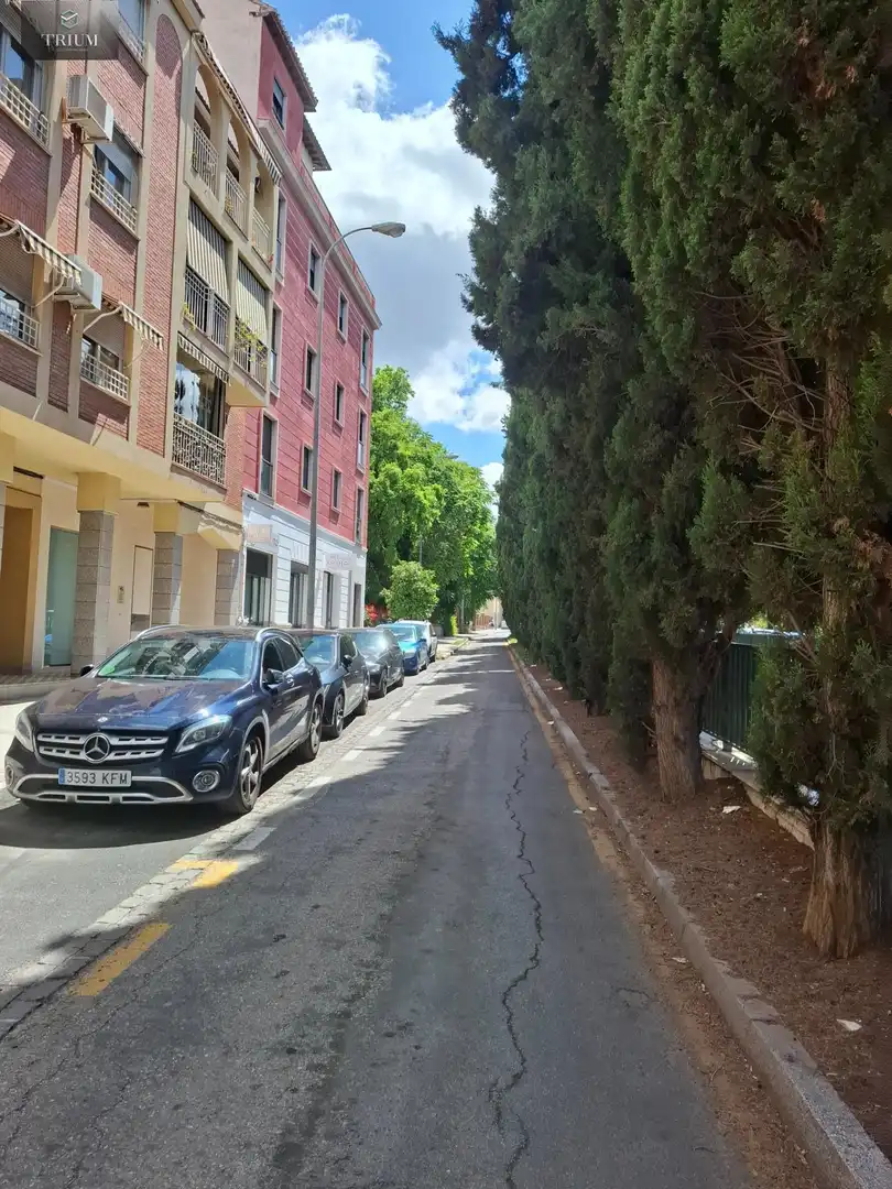 Parking of Flat for rent in Granada  with Heating and Furnished