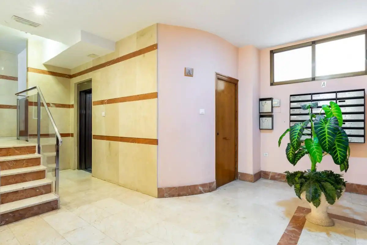 Piso en venta en Valencia con Calefacción y Amueblado