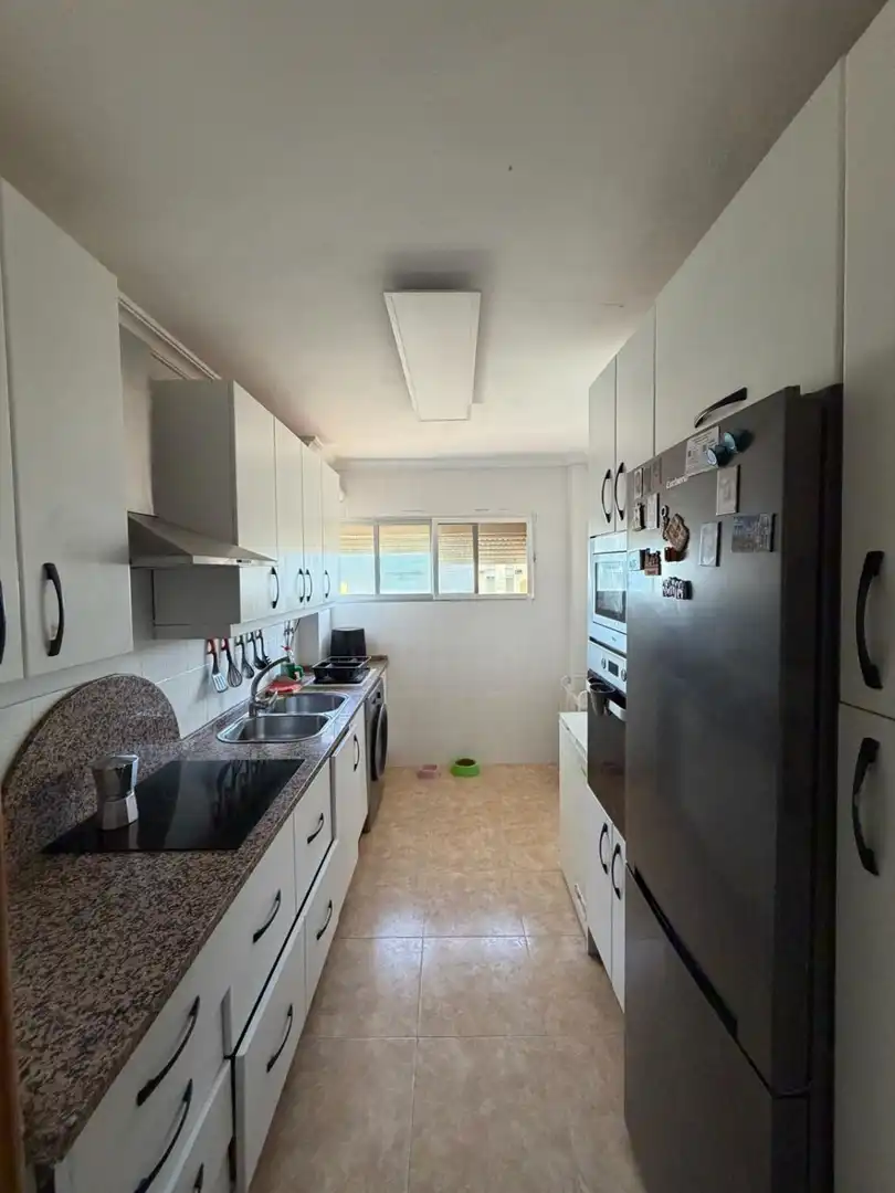 Kitchen of Flat for sale in Sevilla  with Air Conditioner and Terrace