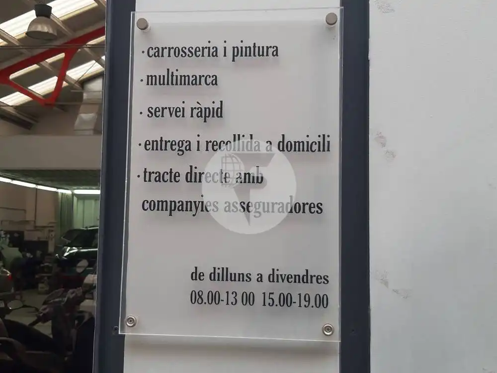 Fabrikhallen zum Verkauf in Barcelona