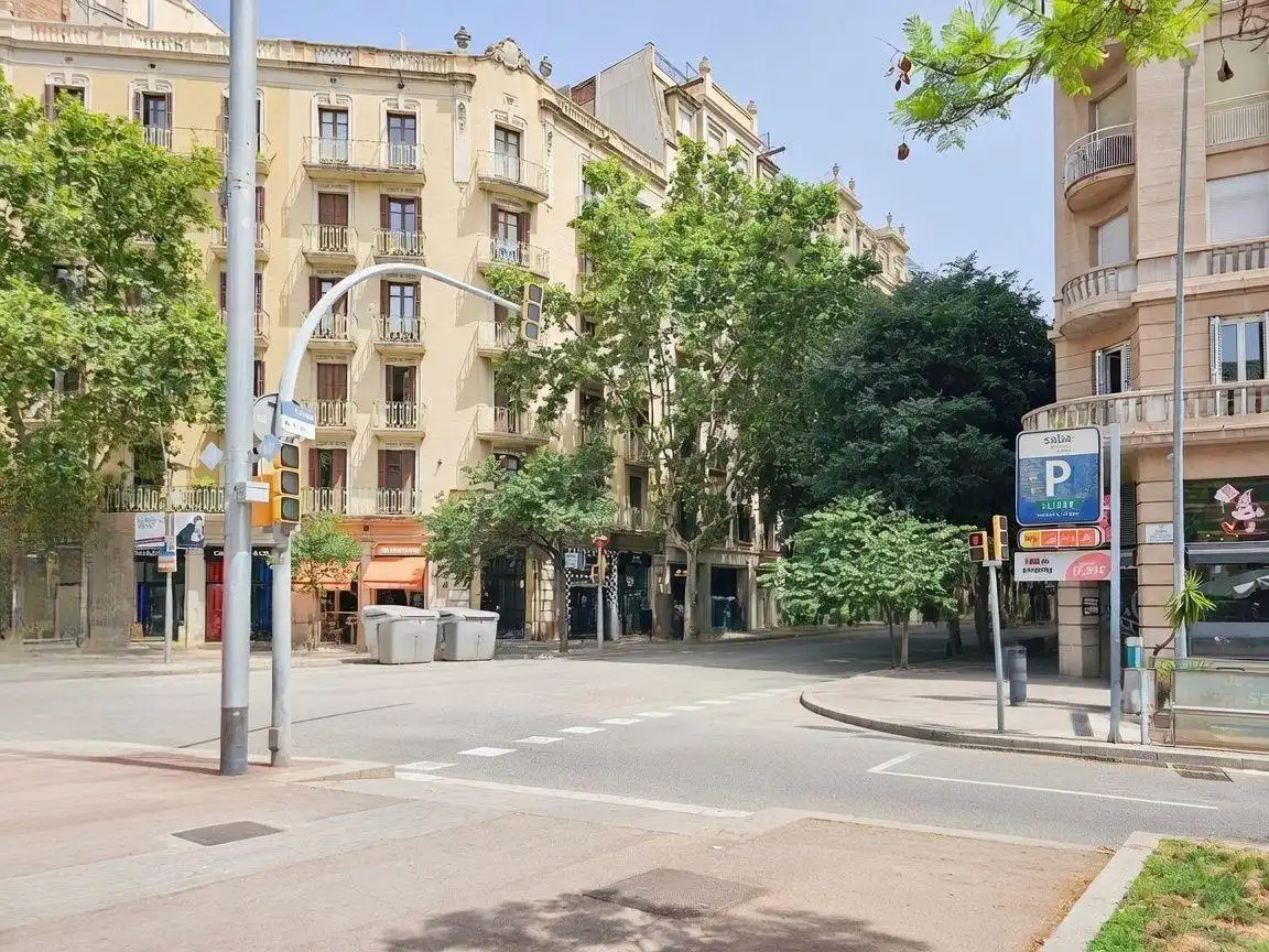 Vista exterior de Apartament en venda en Barcelona
