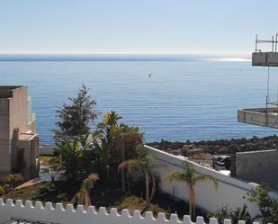 Vista exterior de Casa o xalet en venda en El Campello amb Aire condicionat i Terrassa