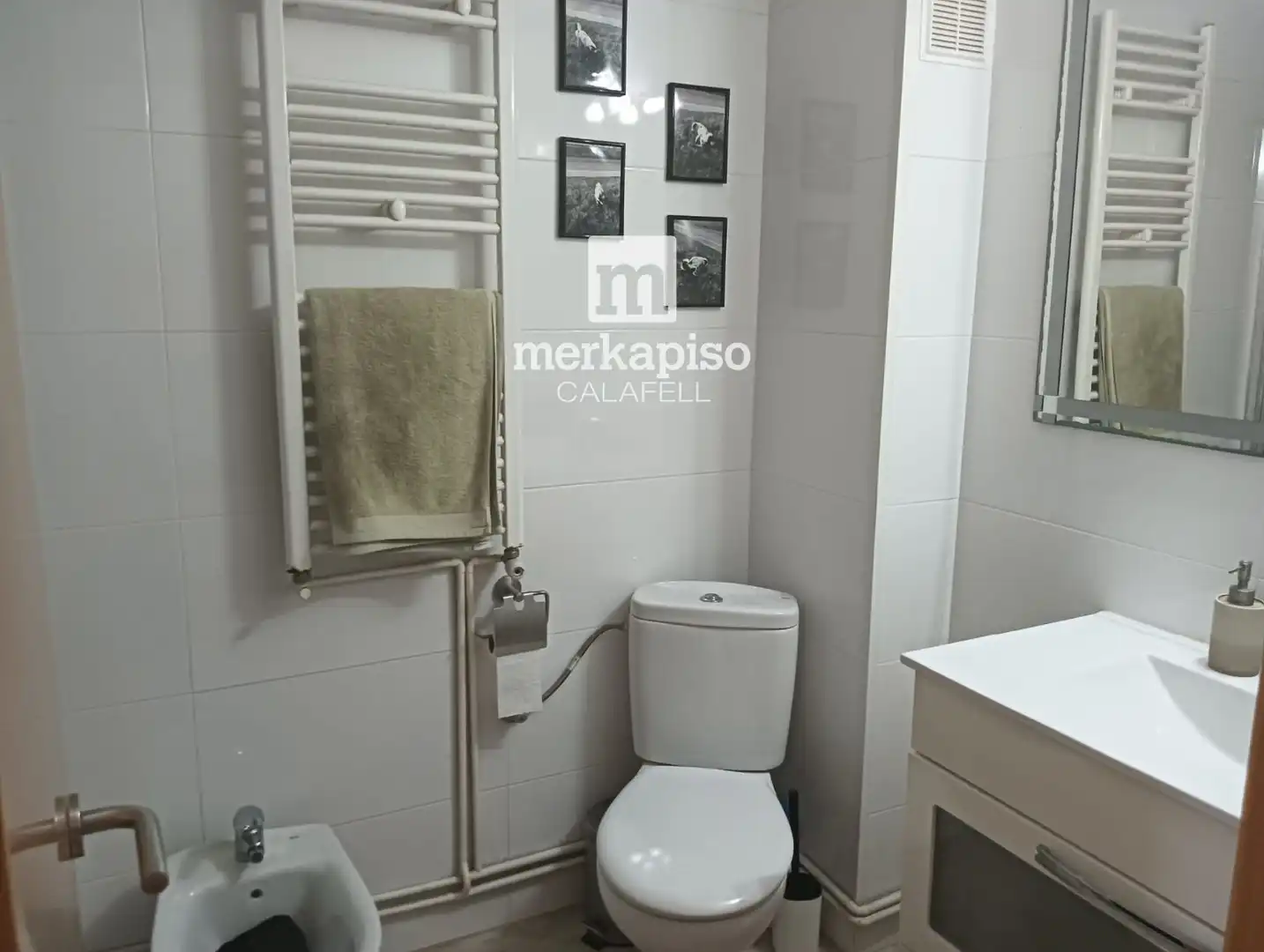 Baño de Piso en venta en Cunit con Aire acondicionado, Calefacción y Terraza