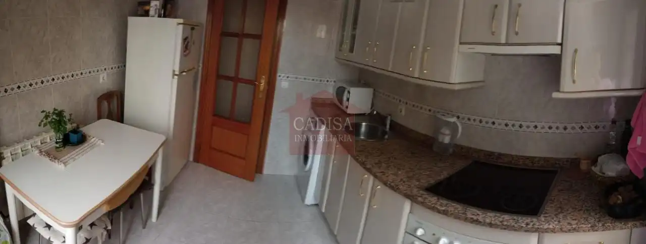Küche von Dachboden zur Miete in Salamanca mit Heizung, Parkett und Terrasse