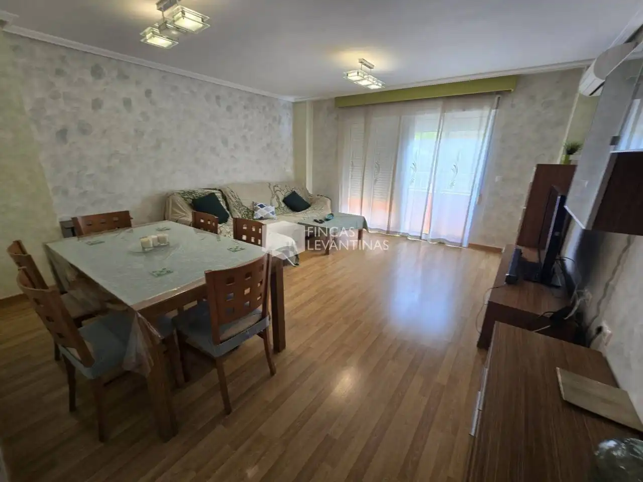 Sala d'estar de Pis de lloguer en San Vicente del Raspeig / Sant Vicent del Raspeig amb Moblat i Balcó