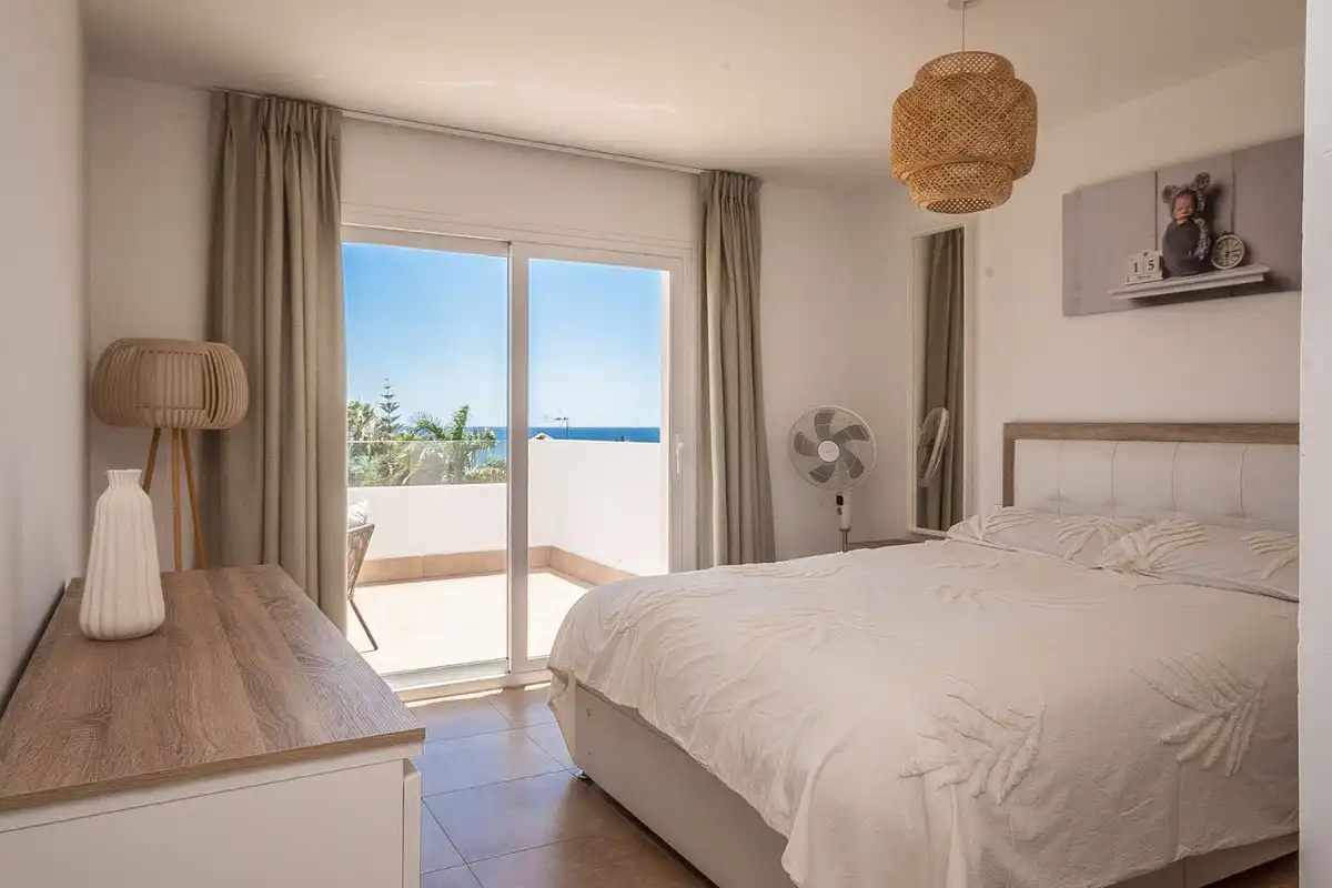 Chalet con terraza en venta en Calle Estepona 5, imagen 27