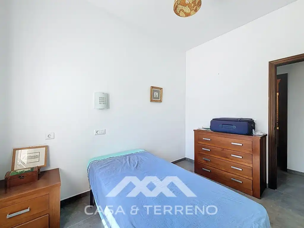 Dormitori de Casa o xalet en venda en Vélez-Málaga amb Aire condicionat, Jardí privat i Terrassa