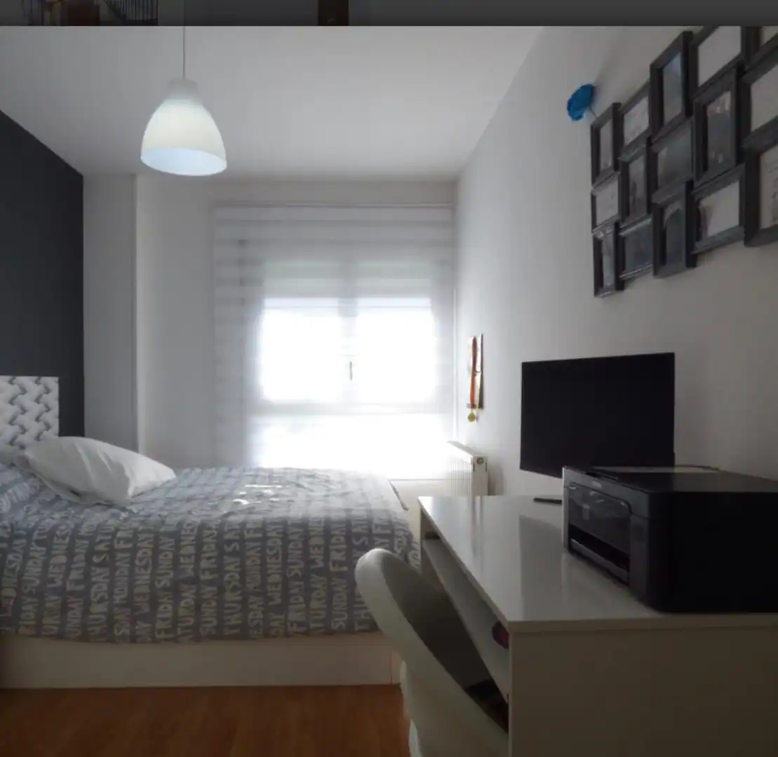 Habitación de Piso en venta en Salt con Balcón