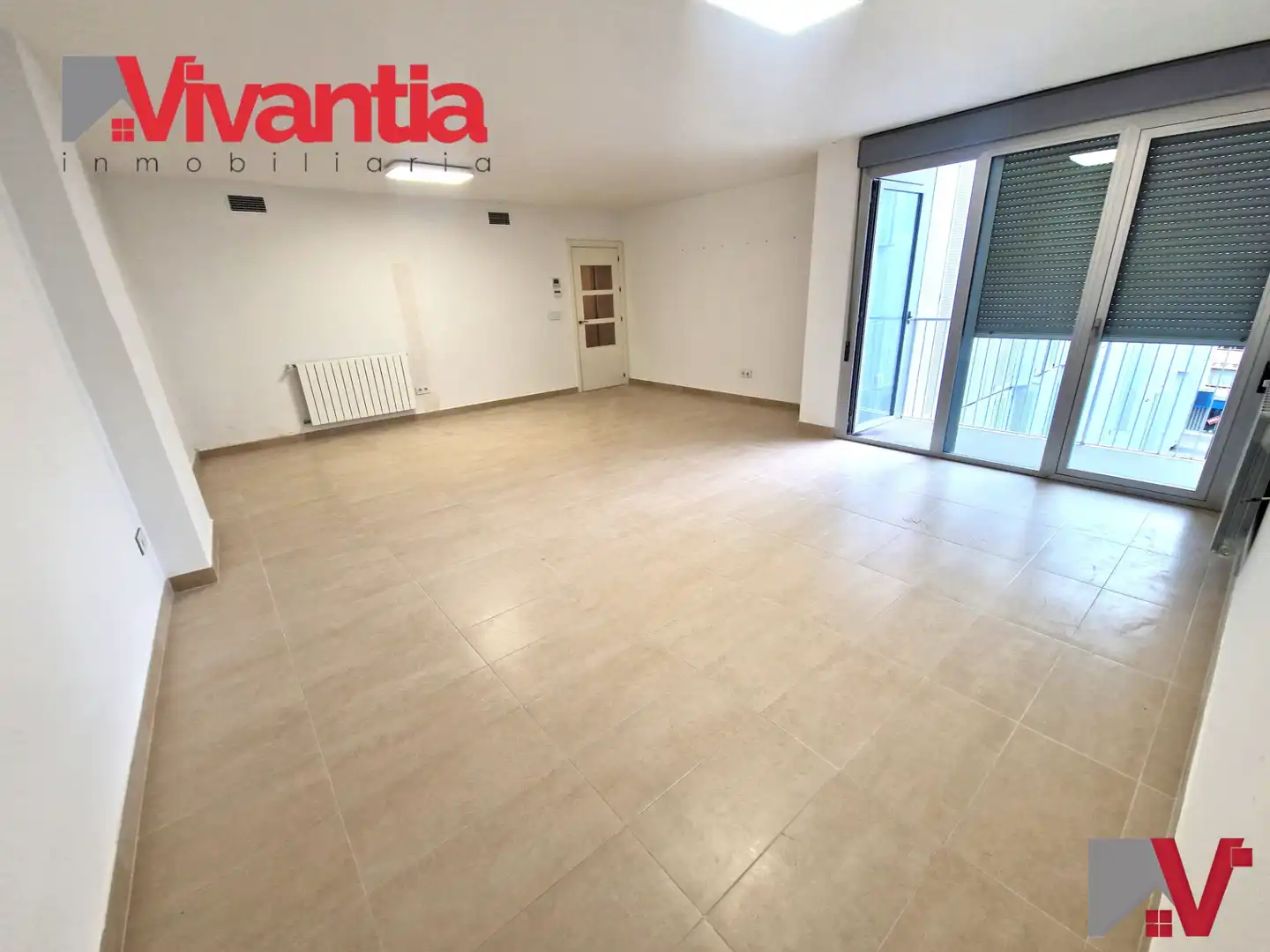 Piso con ascensor en venta en Avenida Juan Carlos I