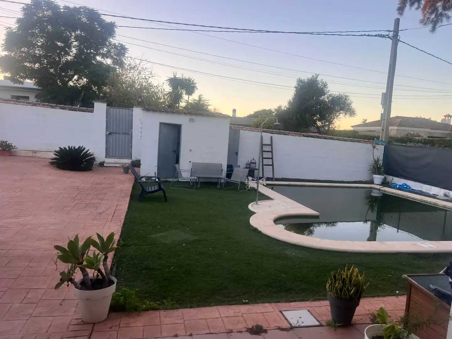 Swimming pool of Houses for sale in Chiclana de la Frontera  with Air Conditioner, Private garden and Swimming Pool