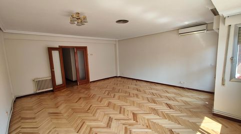 Photo 2 of Flat for rent in Calle San Eugenio, Centro, Getafe