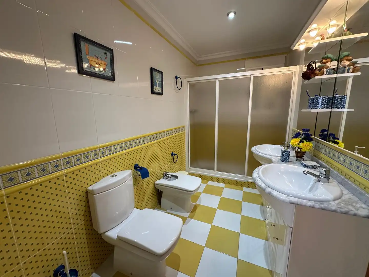 Baño de Casa o chalet en venta en Mutxamel con Aire acondicionado, Calefacción y Jardín privado