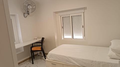 Photo 2 of Flat to share in Plaza Crevillente - Antiguos Juzgados - El Asilo, Alicante