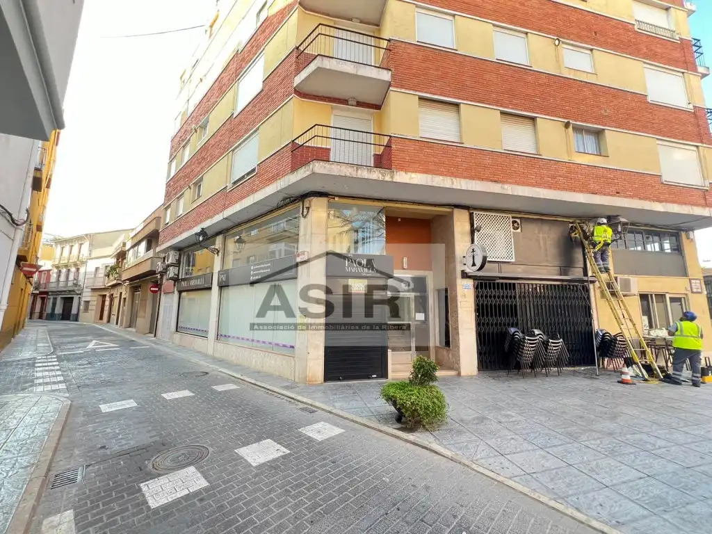 Local en venta en Algemesí con Aire acondicionado