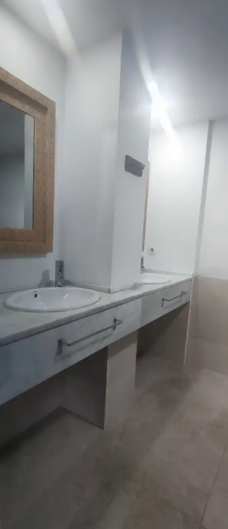 Baño de Piso en venta en Camas con Aire acondicionado, Calefacción y Parquet
