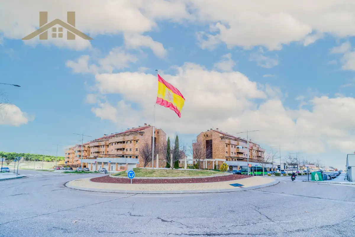 Exterior view of Flat for sale in Navalcarnero  with Air Conditioner, Heating and Terrace