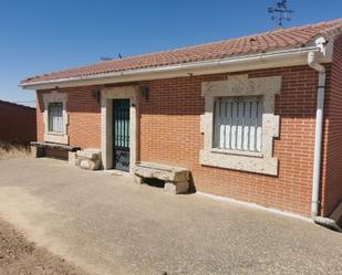 Exterior view of Flat for sale in Villalobón