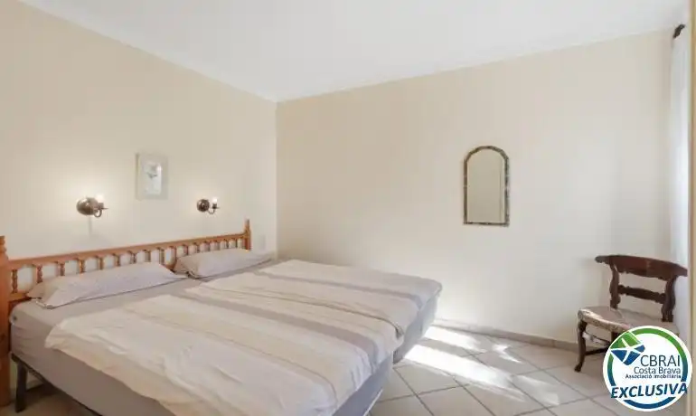 Schlafzimmer von Country house zum Verkauf in Roses mit Heizung, Privatgarten und Terrasse