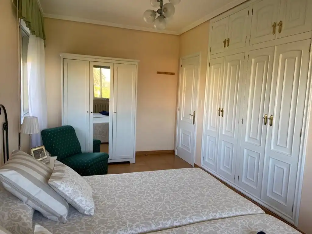 Habitación de Casa o chalet en venta en Ferrol con Calefacción, Jardín privado y Terraza