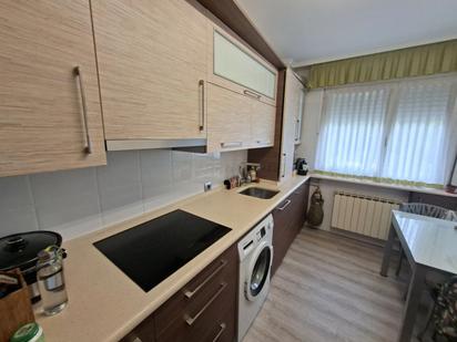 Cuina de Apartament en venda en Vitoria - Gasteiz amb Calefacció, Parquet i Terrassa