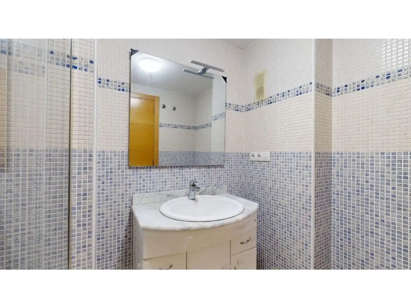 Baño de Piso en venta en Moncofa con Aire acondicionado y Balcón