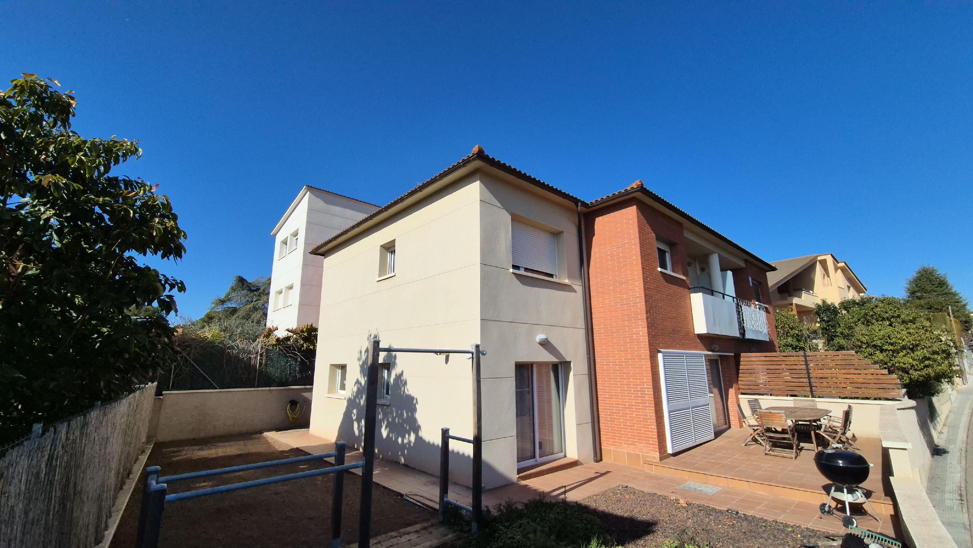 Exterior view of Single-family semi-detached for sale in Piera  with Heating, Private garden and Parquet flooring