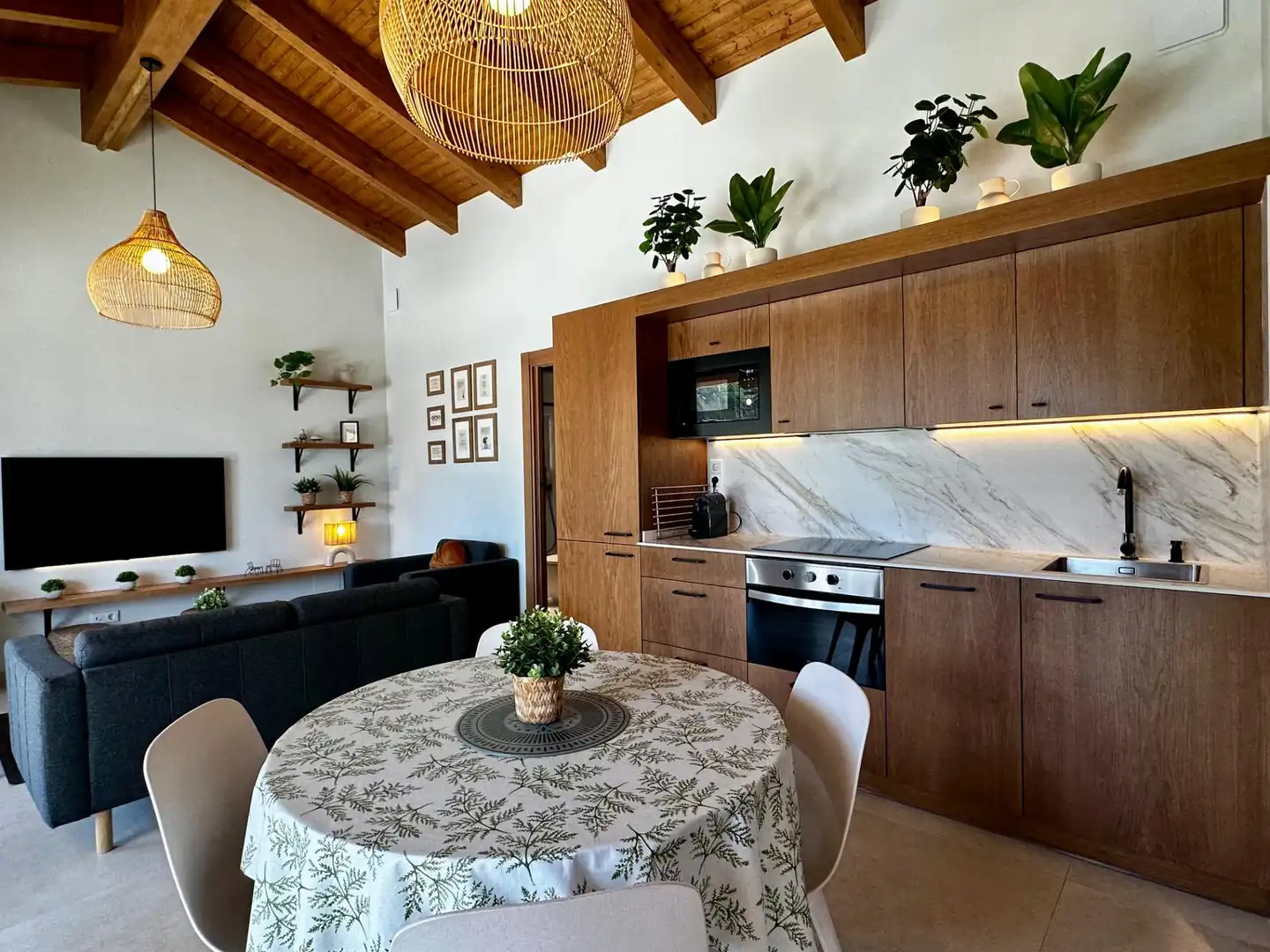 Cocina de Casa o chalet en venta en Ribadesella con Aire acondicionado, Calefacción y Jardín privado
