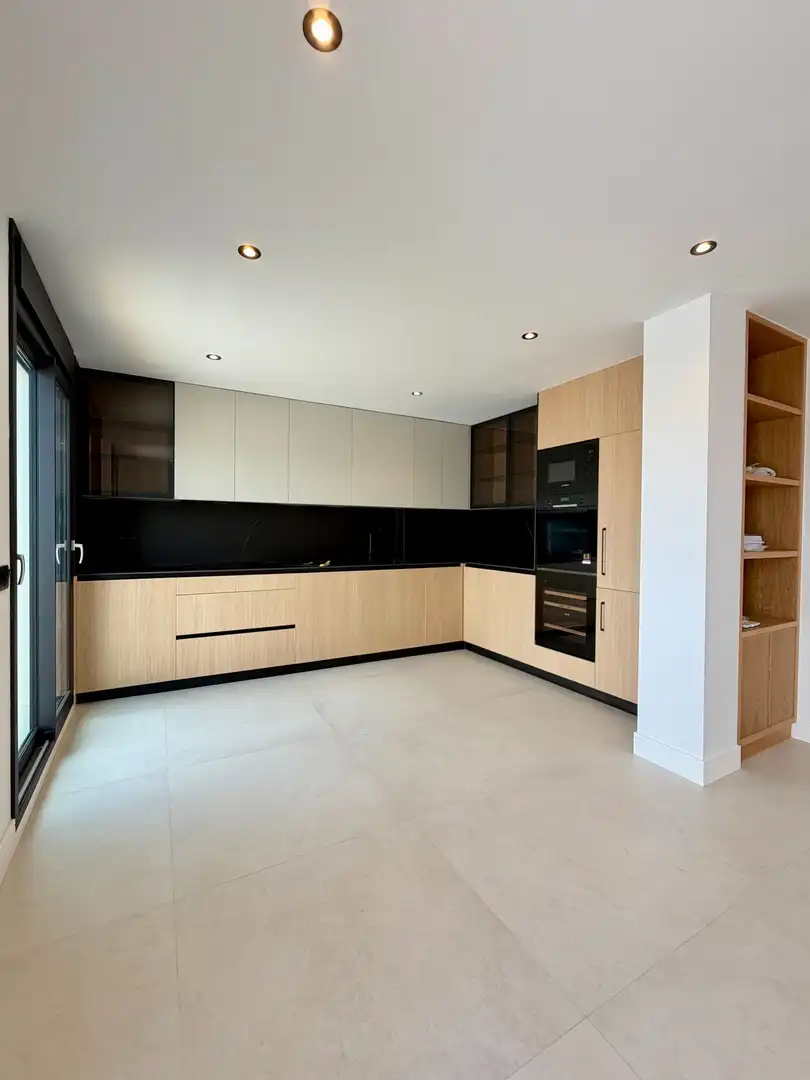 Cocina de Ático en venta en Málaga con Aire acondicionado, Calefacción y Jardín privado