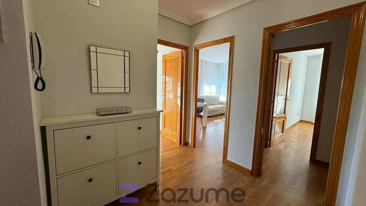 Flat with terrace to rent in C. Fortunato Arias, imagen 25