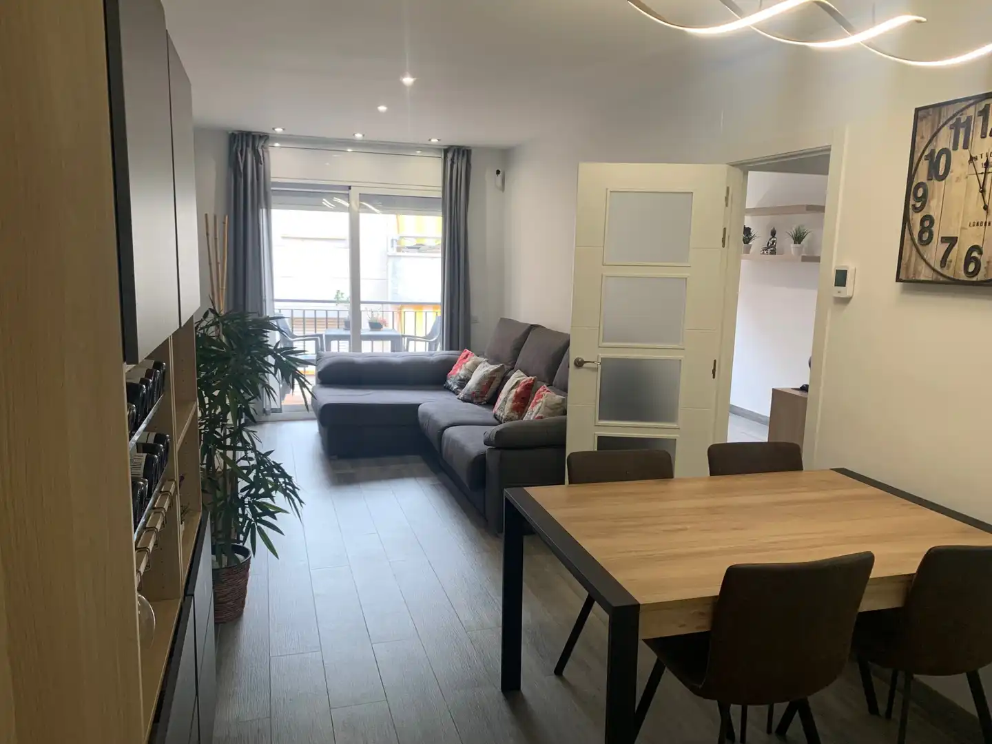 Sala de estar de Piso en venta en Torredembarra con Calefacción, Parquet y Terraza