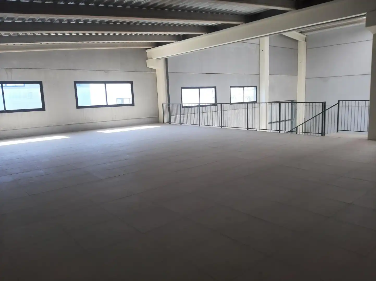Nave industrial en alquiler en Cerro - Amate, imagen 7