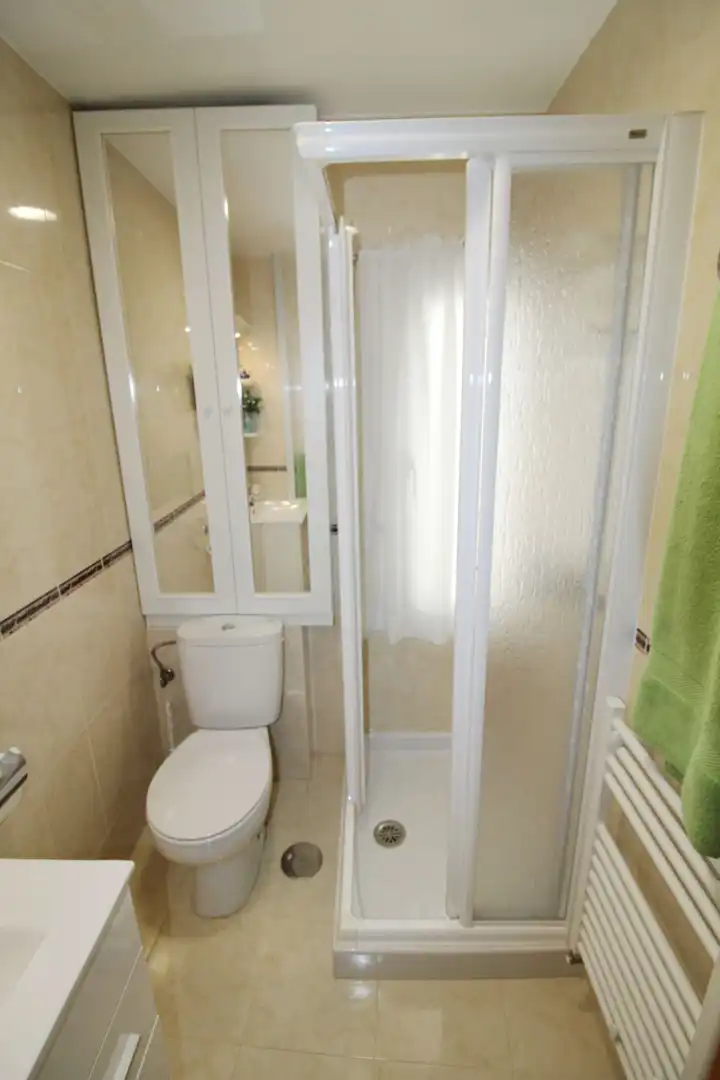 Baño de Piso en venta en Ciudad Real con Calefacción y Trastero
