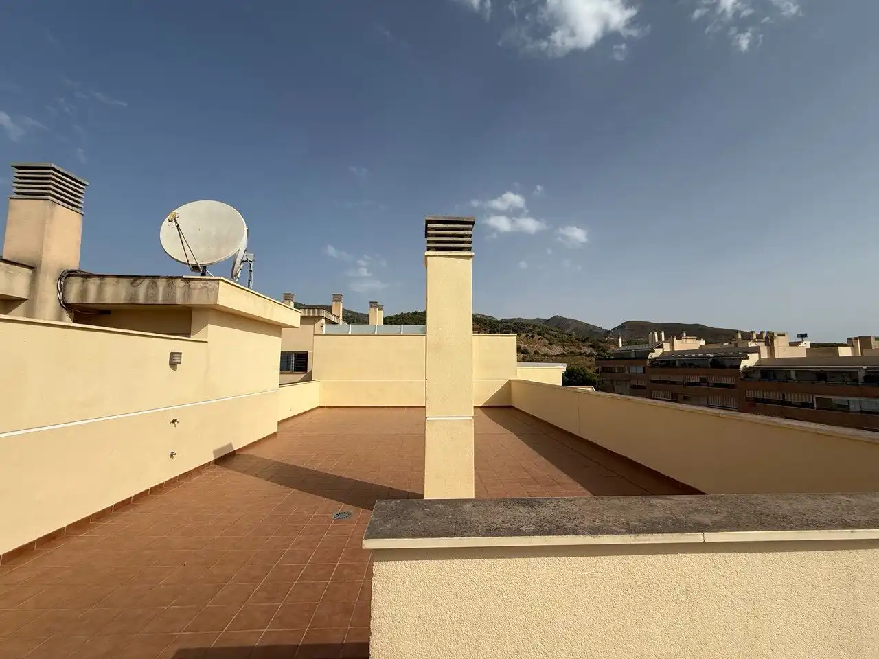 Penthouse with pool for sale in C/ Pasaje Mendelssohn 4, imagen 8