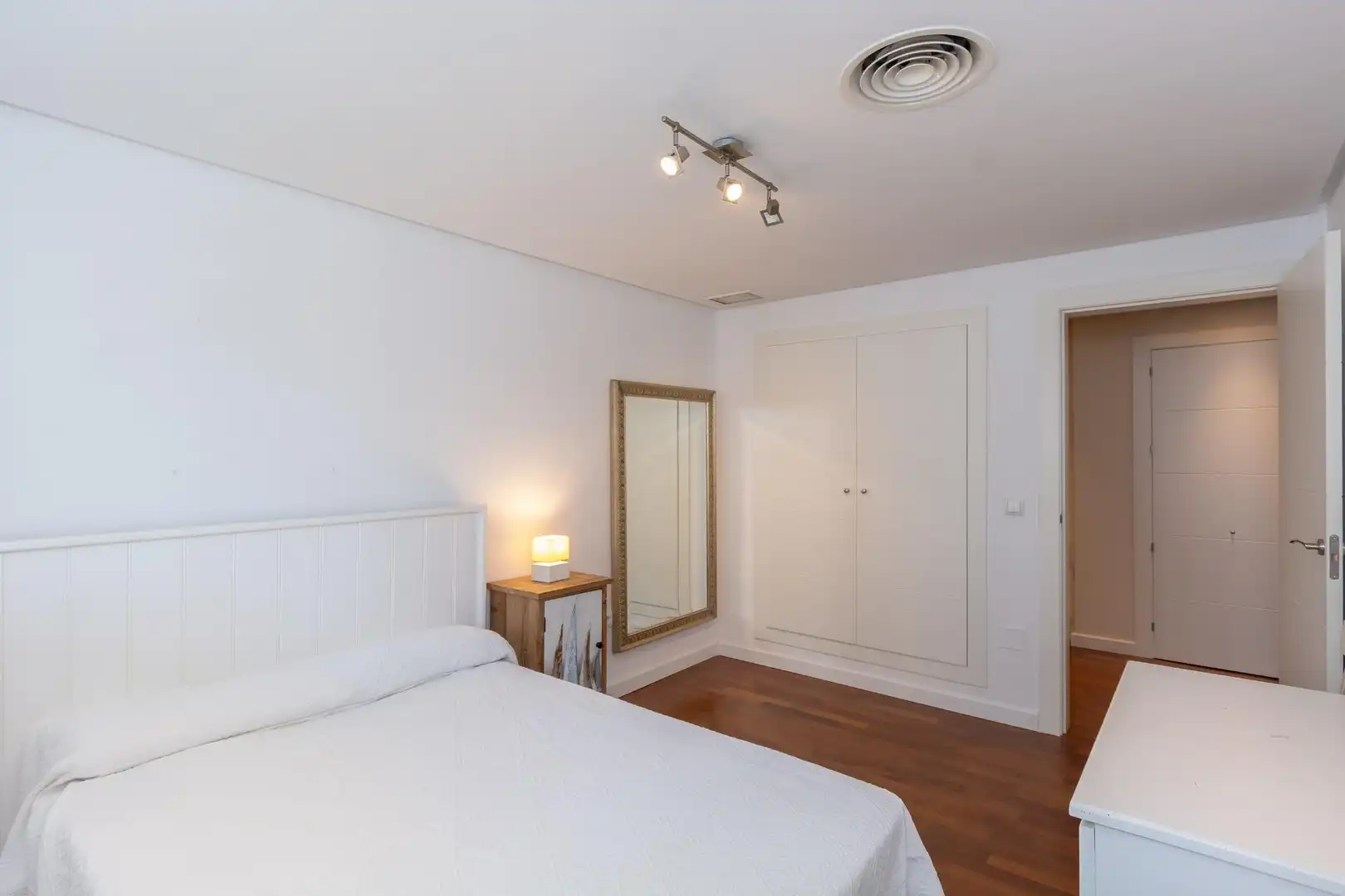 Habitación de Piso en venta en Cartagena con Aire acondicionado, Trastero y Amueblado