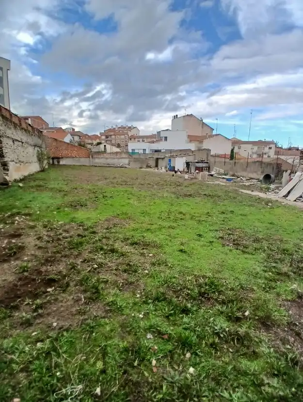 Terreny residencial en venda a Calle Galicia 20A