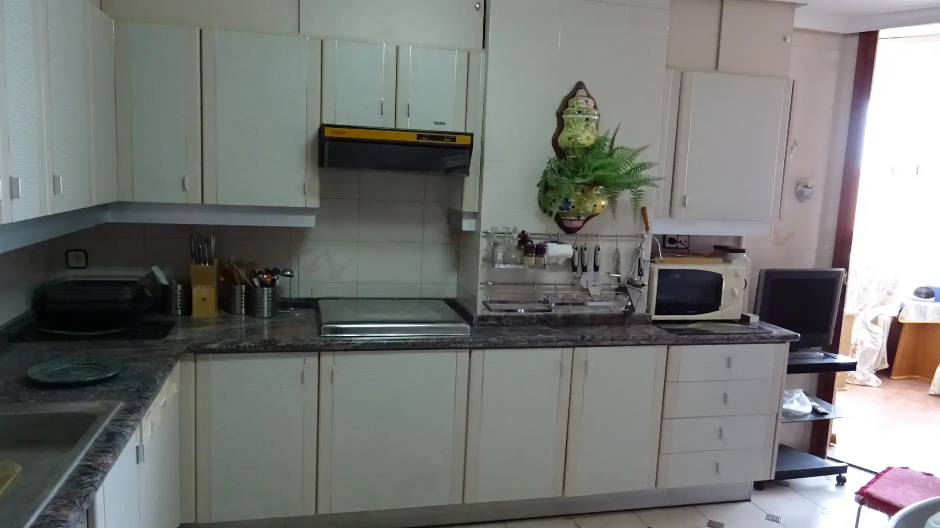 Cocina de Piso en venta en Alicante / Alacant con Aire acondicionado, Calefacción y Parquet