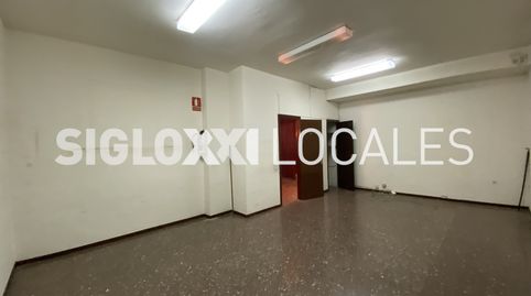 Foto 2 von Geschaftsraum zur Miete in Jacint Verdaguer, Santa Eulàlia, L'Hospitalet de Llobregat