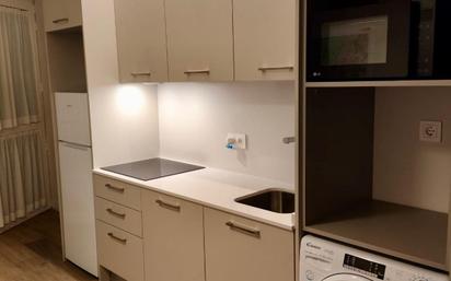 Kitchen of Flat to rent in  Madrid Capital