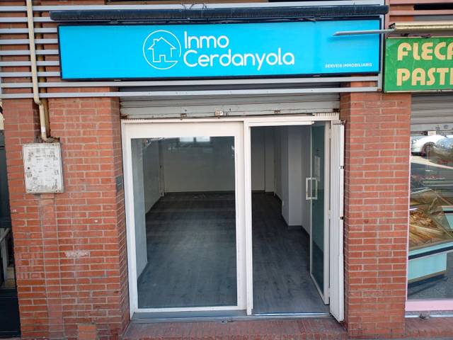 Local comercial en Alquiler en Avinguda d'Espanya, 7 en Serraparera