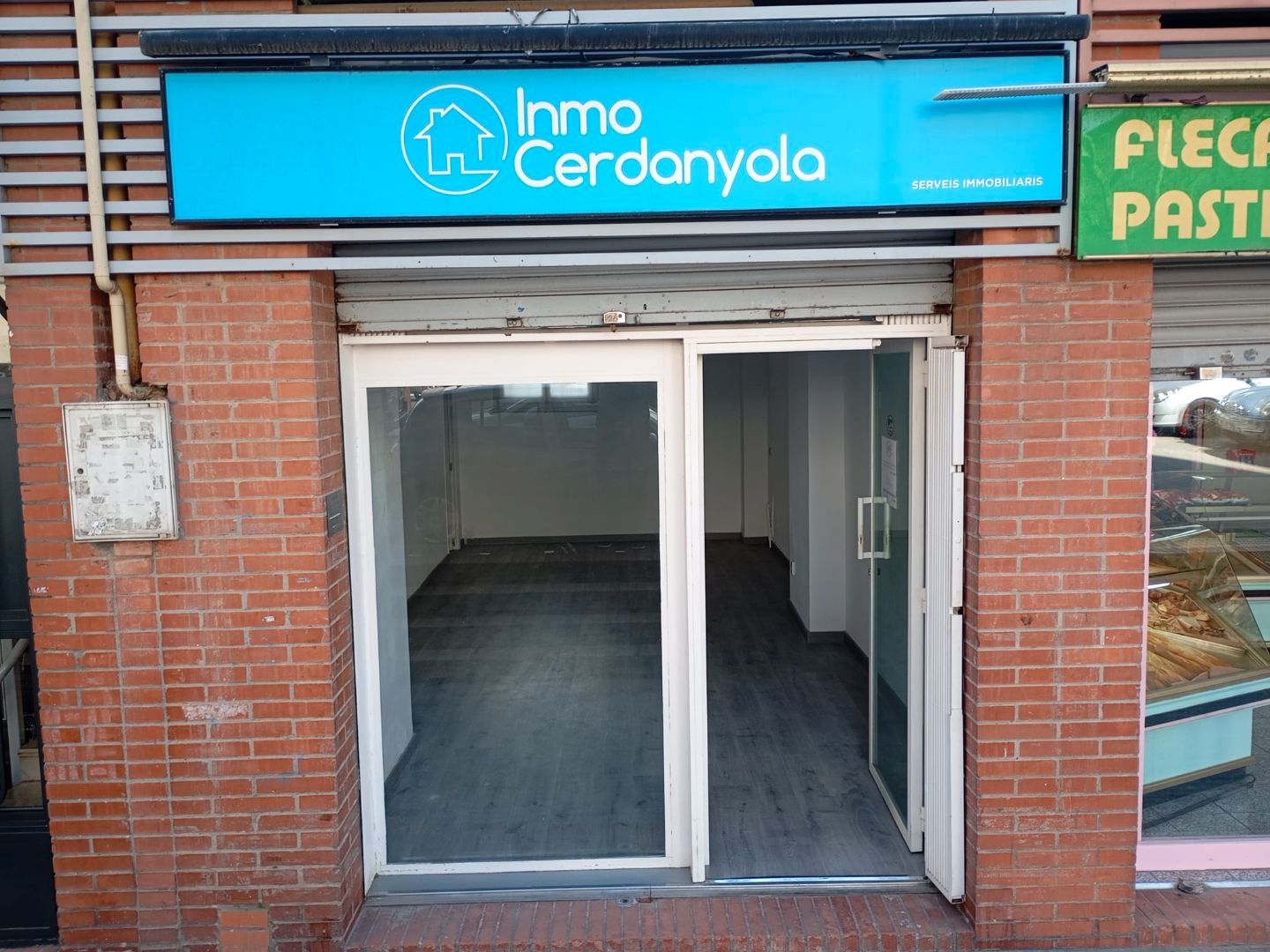 Geschaftsraum zur Miete in Cerdanyola del Vallès mit Parkett