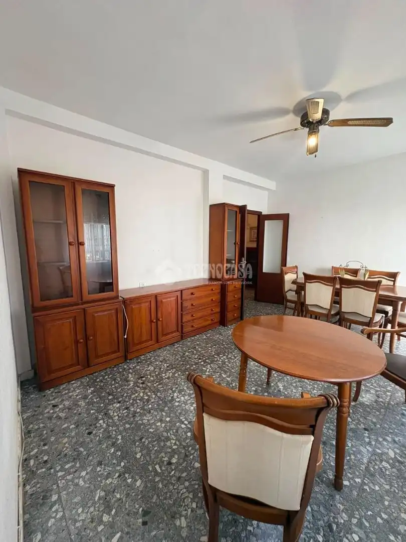 Sala d'estar de Pis en venda en Isla Cristina amb Moblat i Balcó