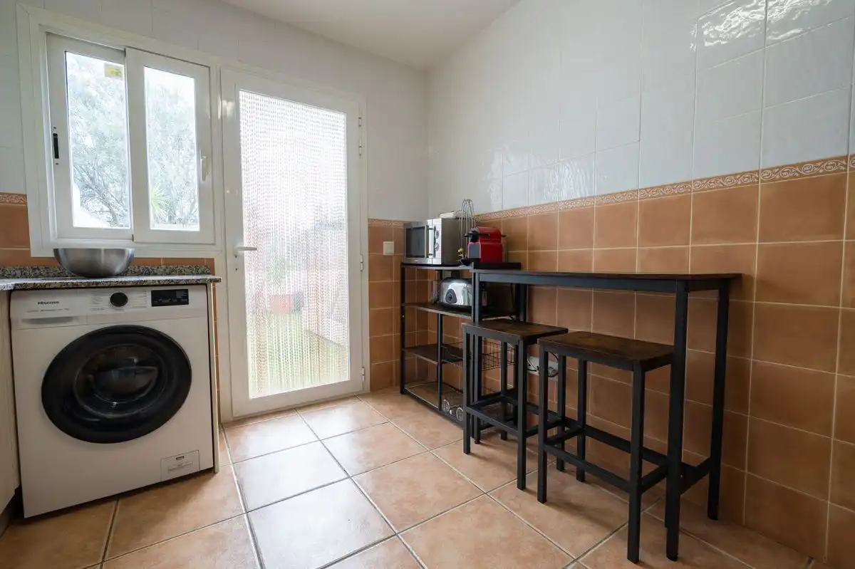 Cocina de Casa adosada en venta en Sant Antoni de Portmany con Aire acondicionado, Calefacción y Jardín privado