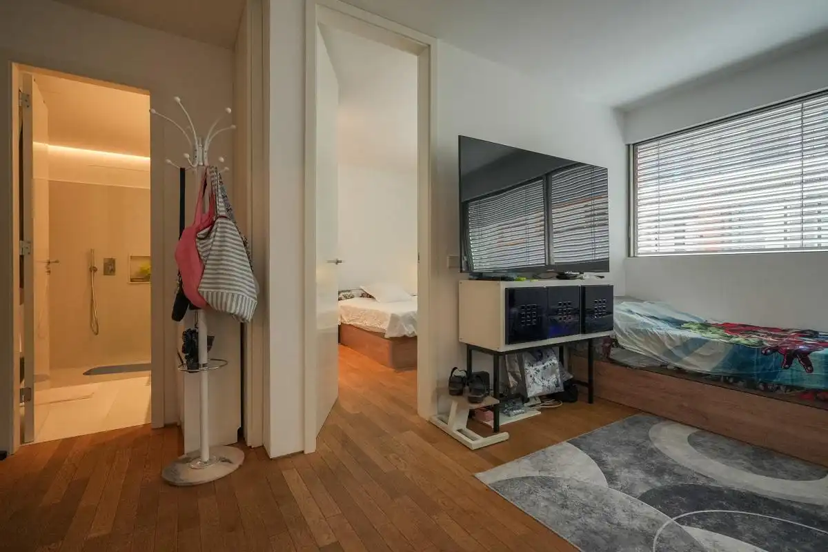 Habitación de Piso en venta en Madrid con Aire acondicionado, Calefacción y Jardín privado