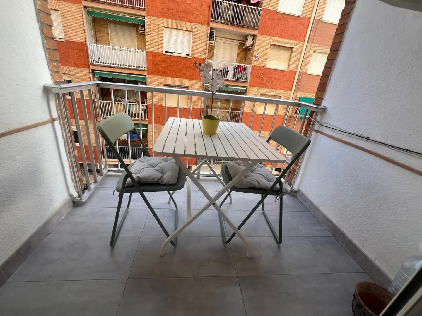 Terrassa de Pis de lloguer en Sagunto / Sagunt amb Aire condicionat, Parquet i Moblat