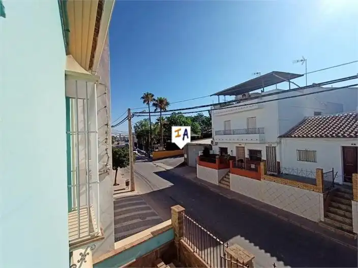 Vista exterior de Casa adosada en venta en Casariche con Terraza, Trastero y Alarma