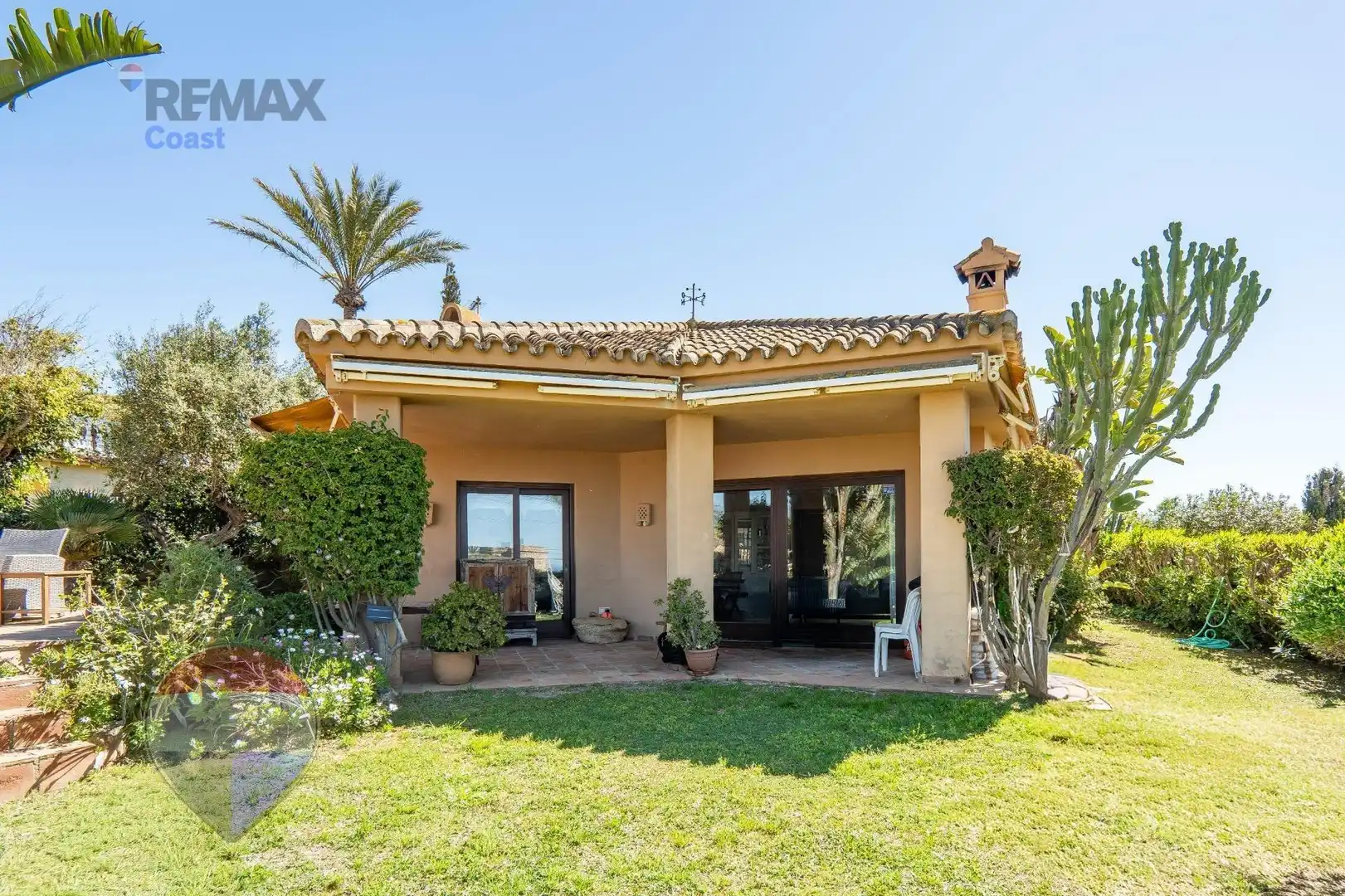 Vista exterior de Casa o chalet en venta en Marbella con Calefacción, Jardín privado y Terraza